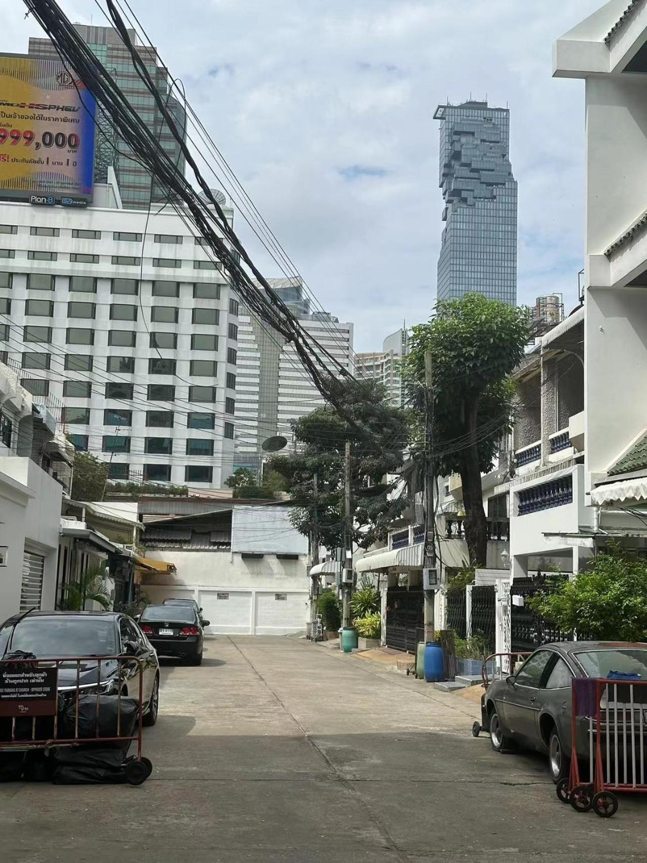 The Cute Silom Hostel กรุงเทพมหานคร ภายนอก รูปภาพ