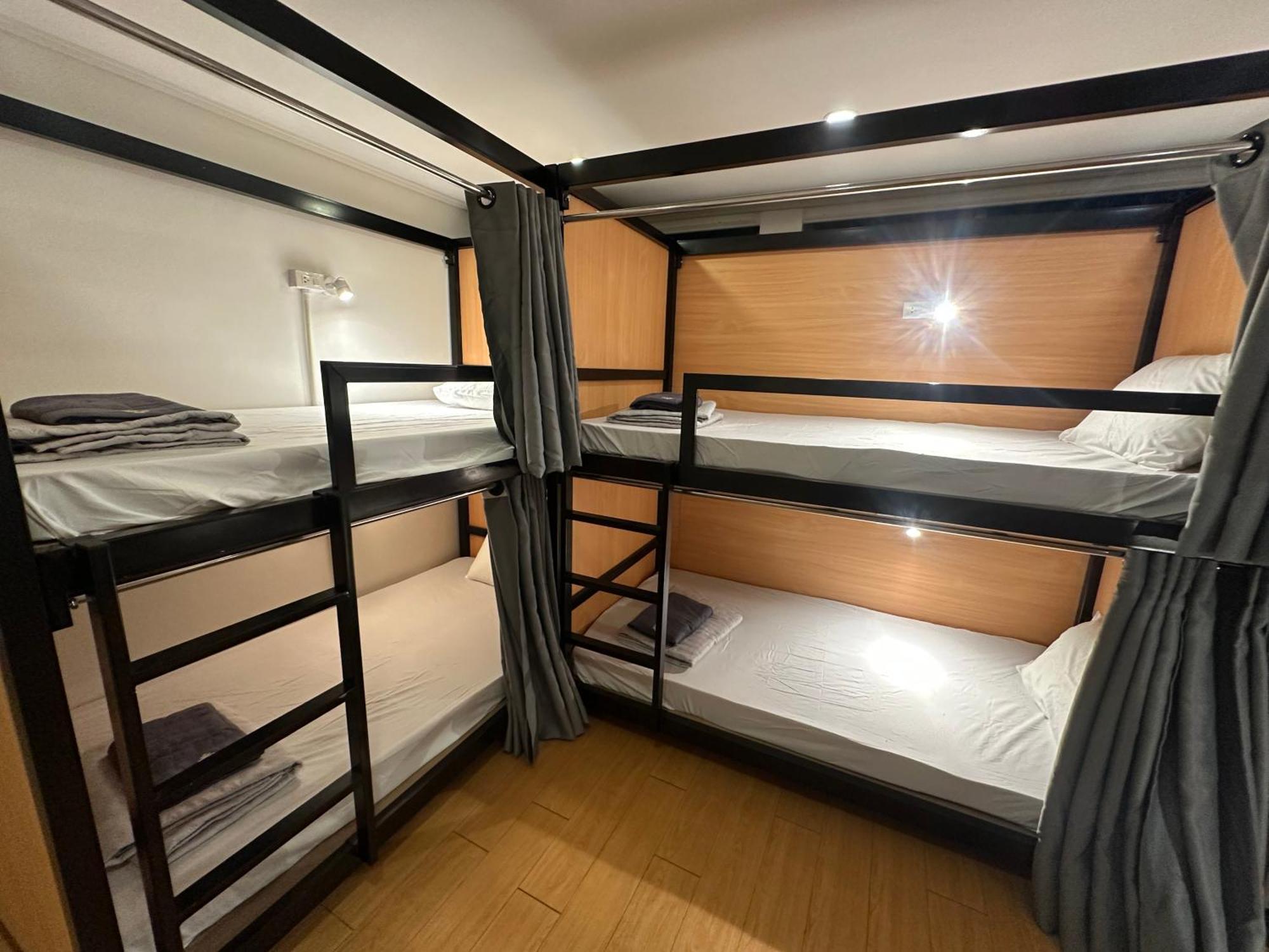 The Cute Silom Hostel กรุงเทพมหานคร ภายนอก รูปภาพ